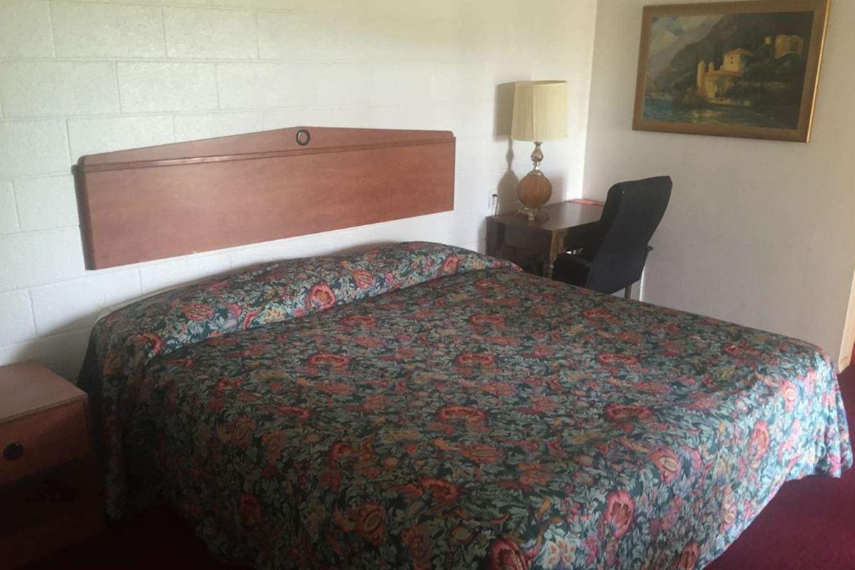 Knights Inn Fairview Dış mekan fotoğraf